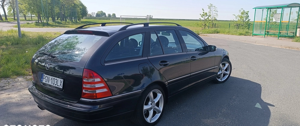 Mercedes-Benz Klasa C cena 18400 przebieg: 240000, rok produkcji 2004 z Gniezno małe 79